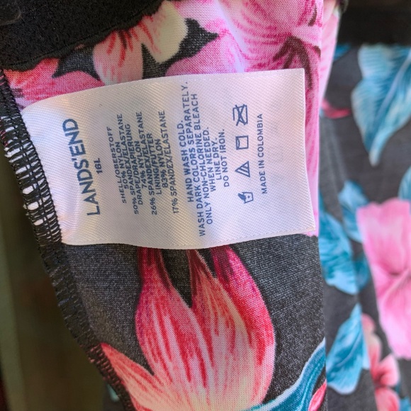 Lands End 16L NWOT Womens one piece Bathing Suit - Picture 6 of 9